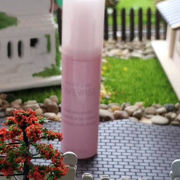 Mary Kay TimeWise Pore Minimizer - Picture 5 of 7